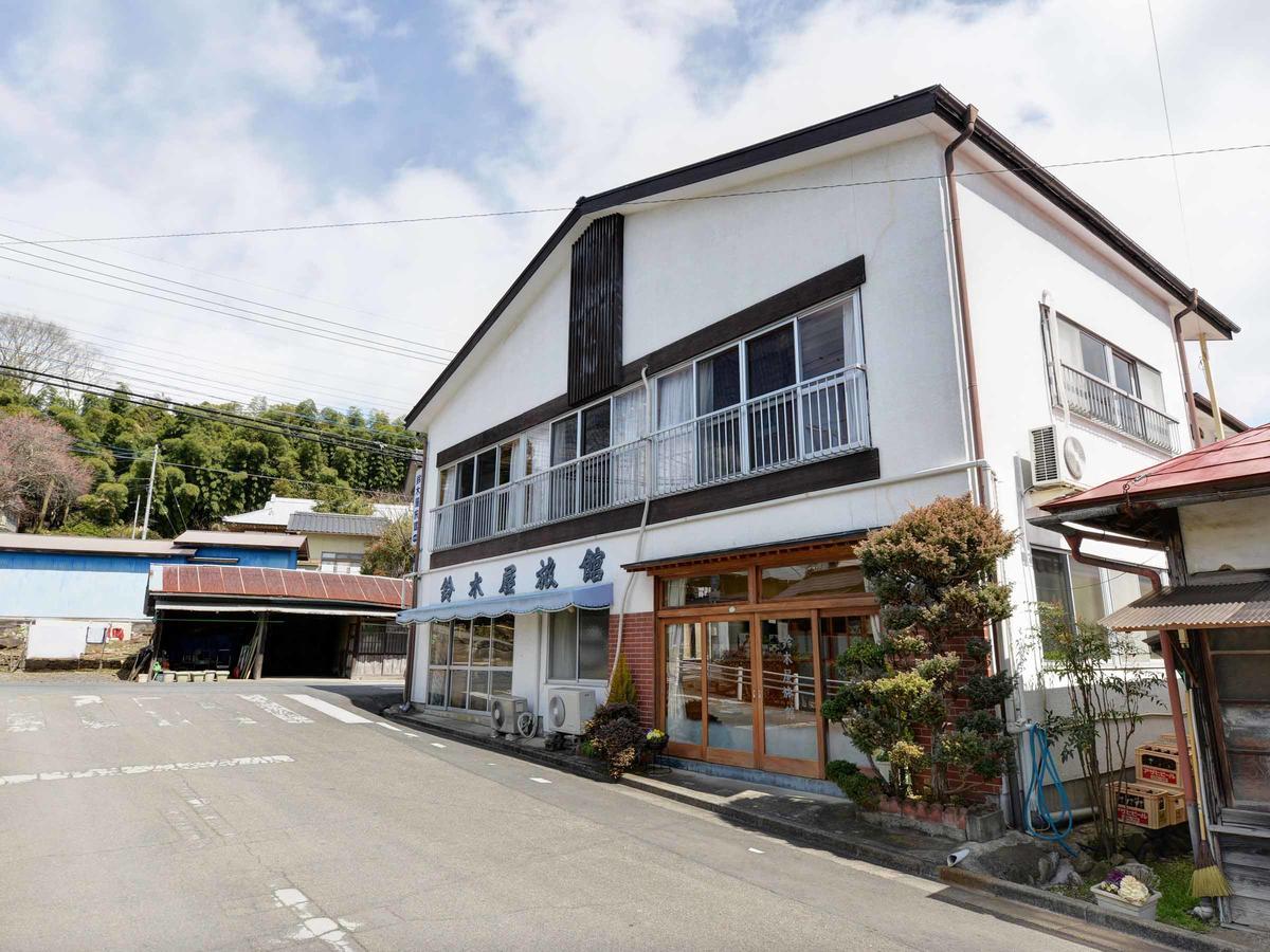 Suzukiya Ryokan Hotel Daigo Bagian luar foto